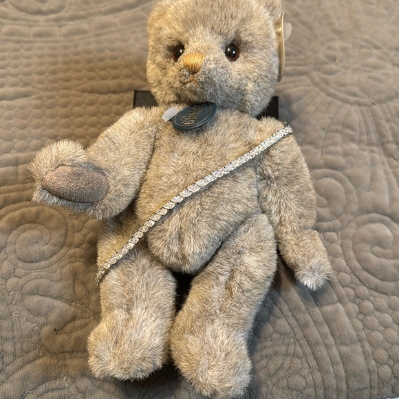 Purchase the GUND Bear get a tennis bracelet!